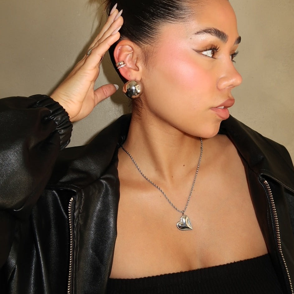 HEART NECKLACE