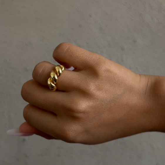 JACKIE RING