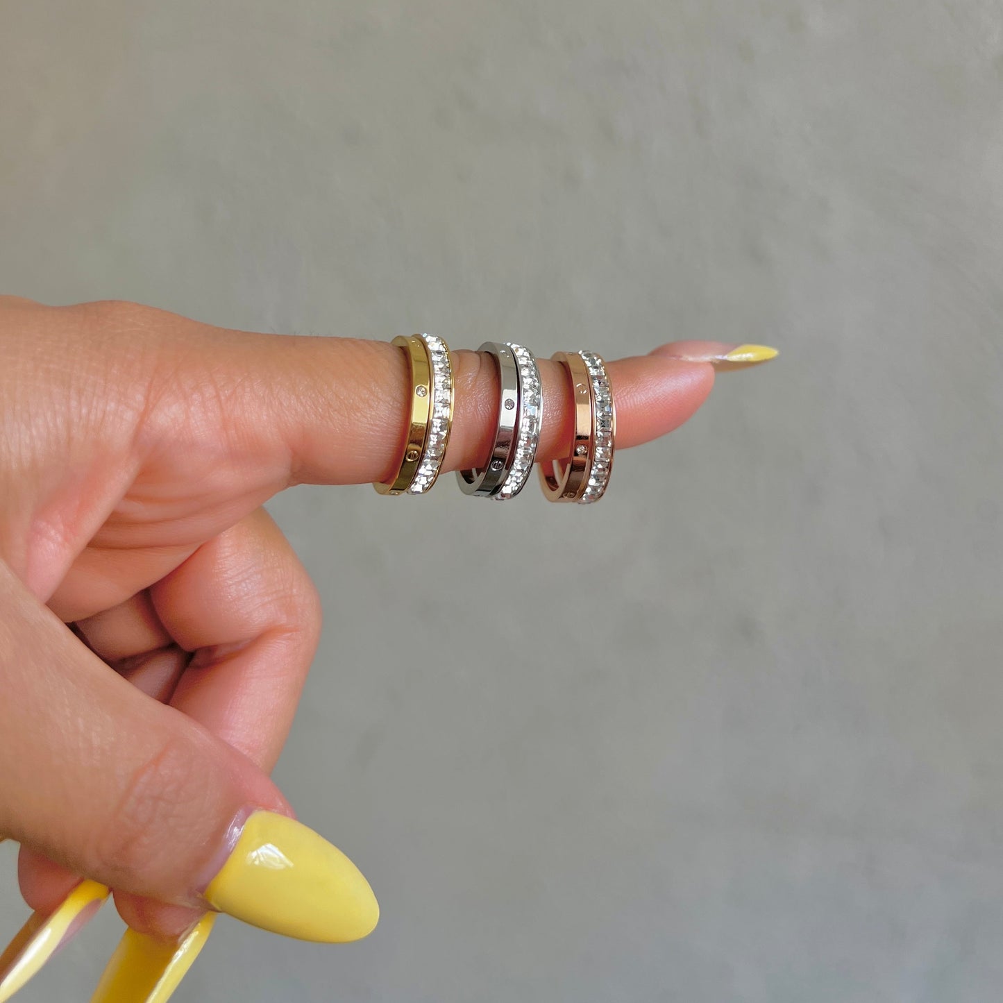 CRYSTAL DOUBLE RING