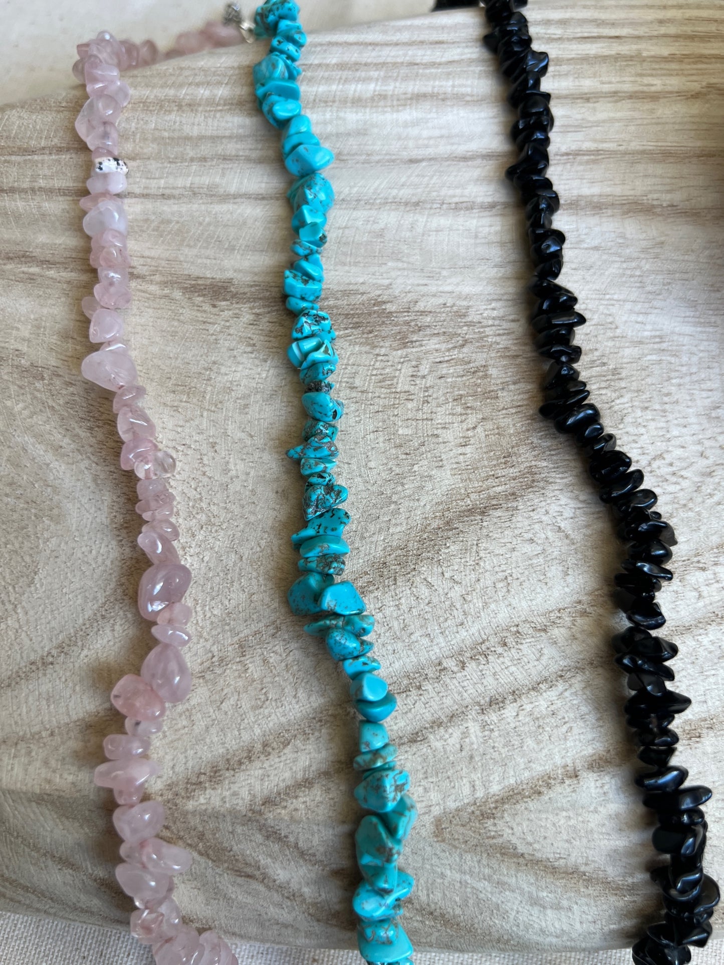 BEACH DAY NECKLACE