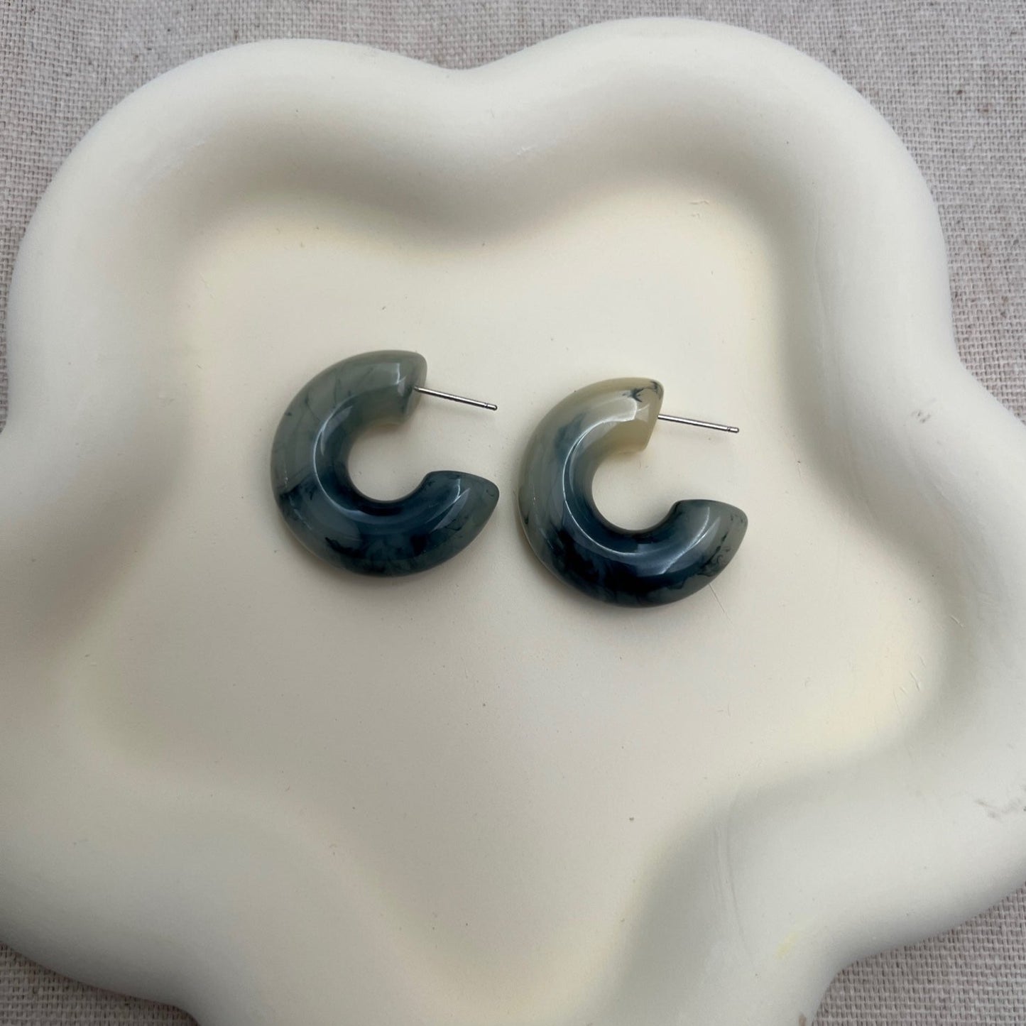 SIENNA HOOPS