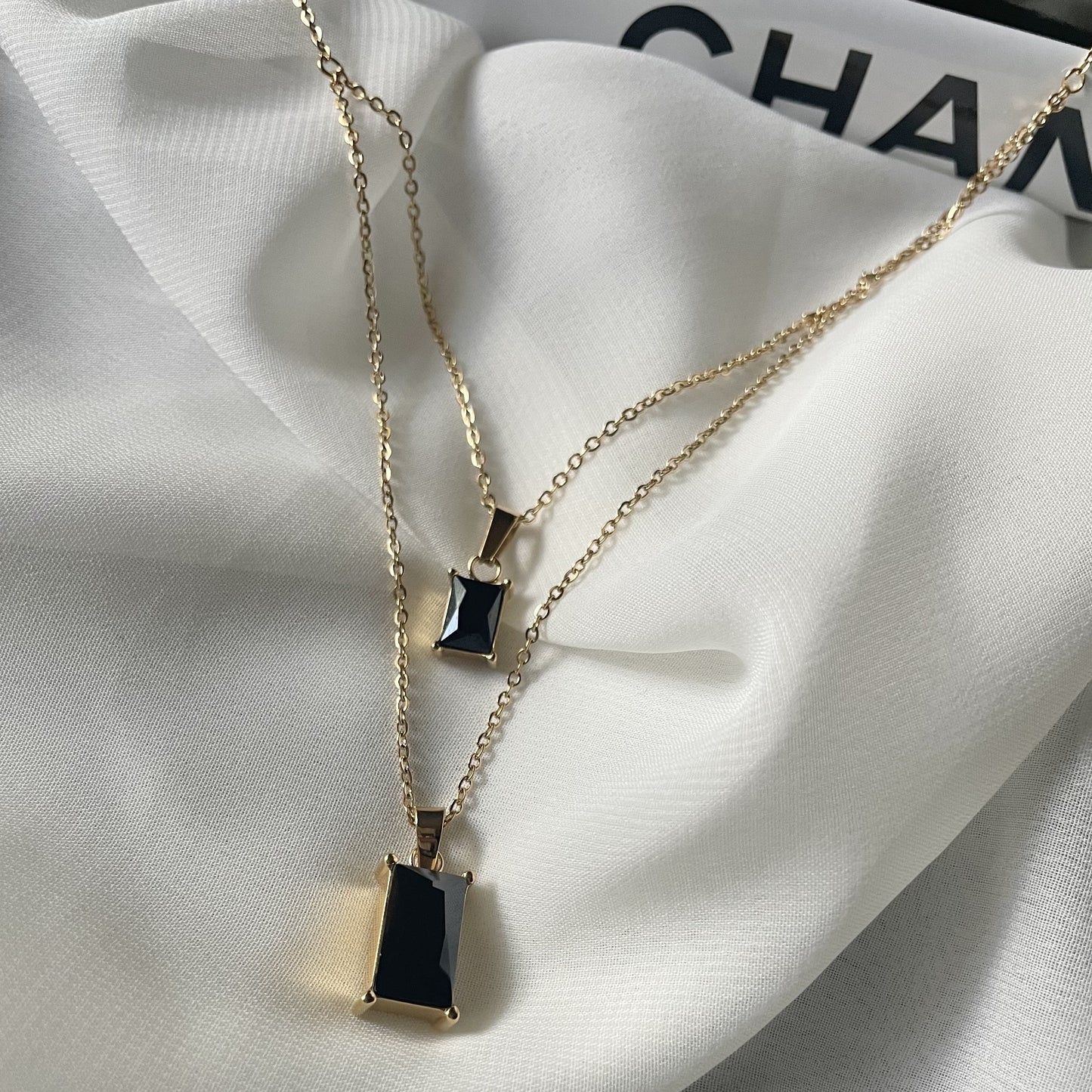 BERNICE DOUBLE LAYER NECKLACE