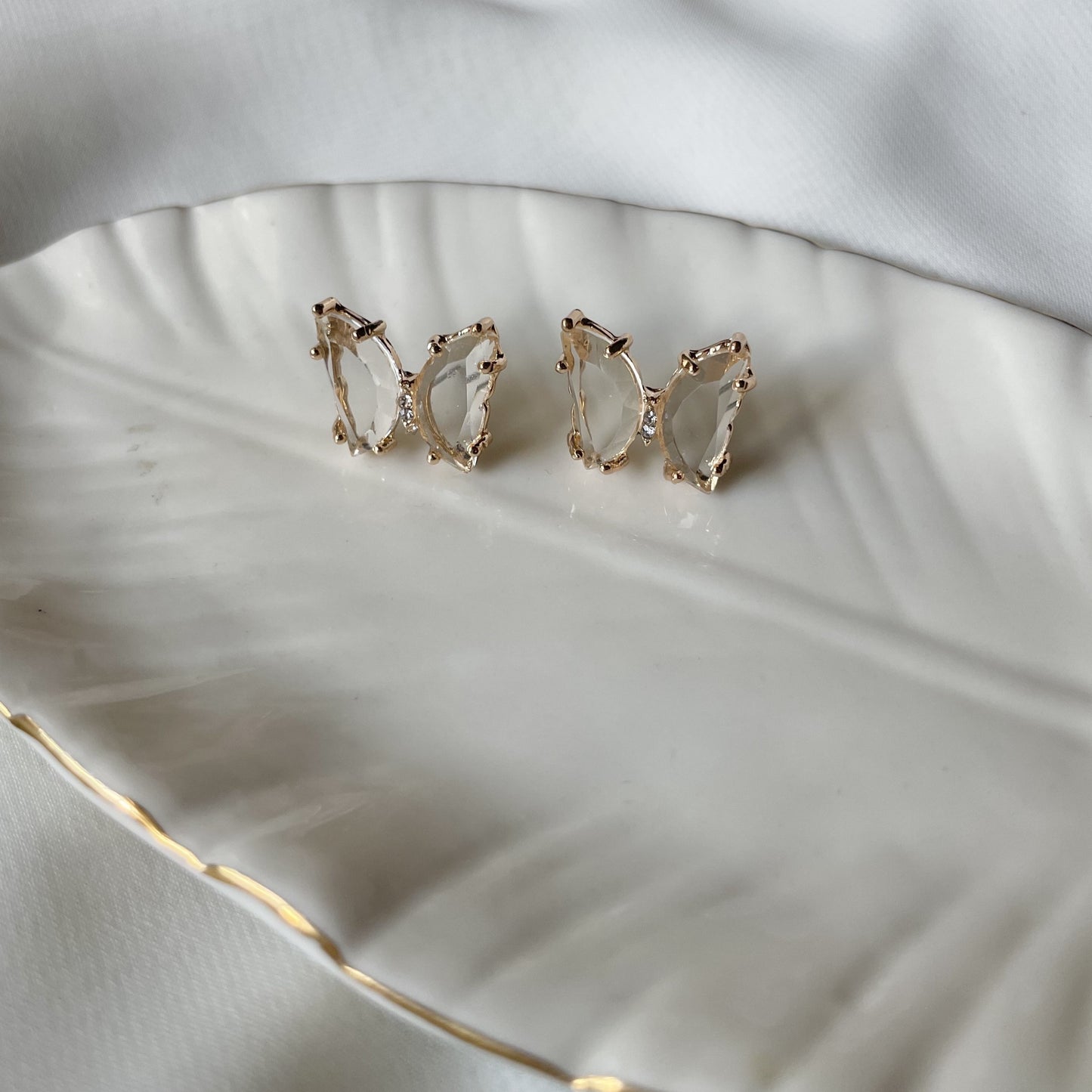 ANNAHI BUTTERFLY EARRINGS (MULTIPLE COLORS AVAILABLE)
